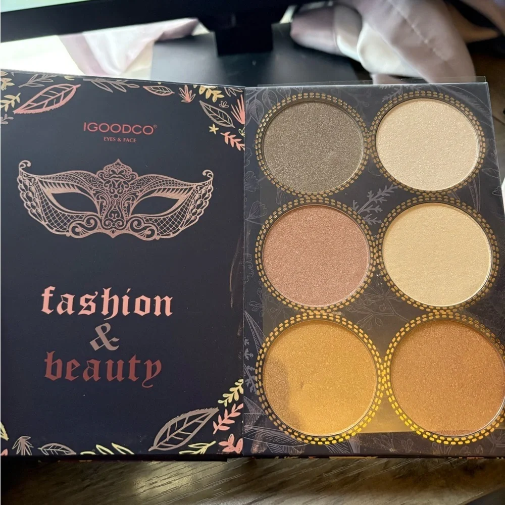 Secret Garden Multi-Color Makeup Palette